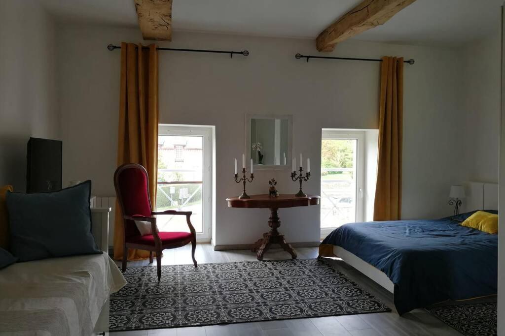 Les Ecuries Du Chateau Commes Bagian luar foto
